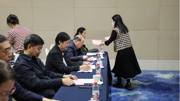 中广联合会党员大会在京召开